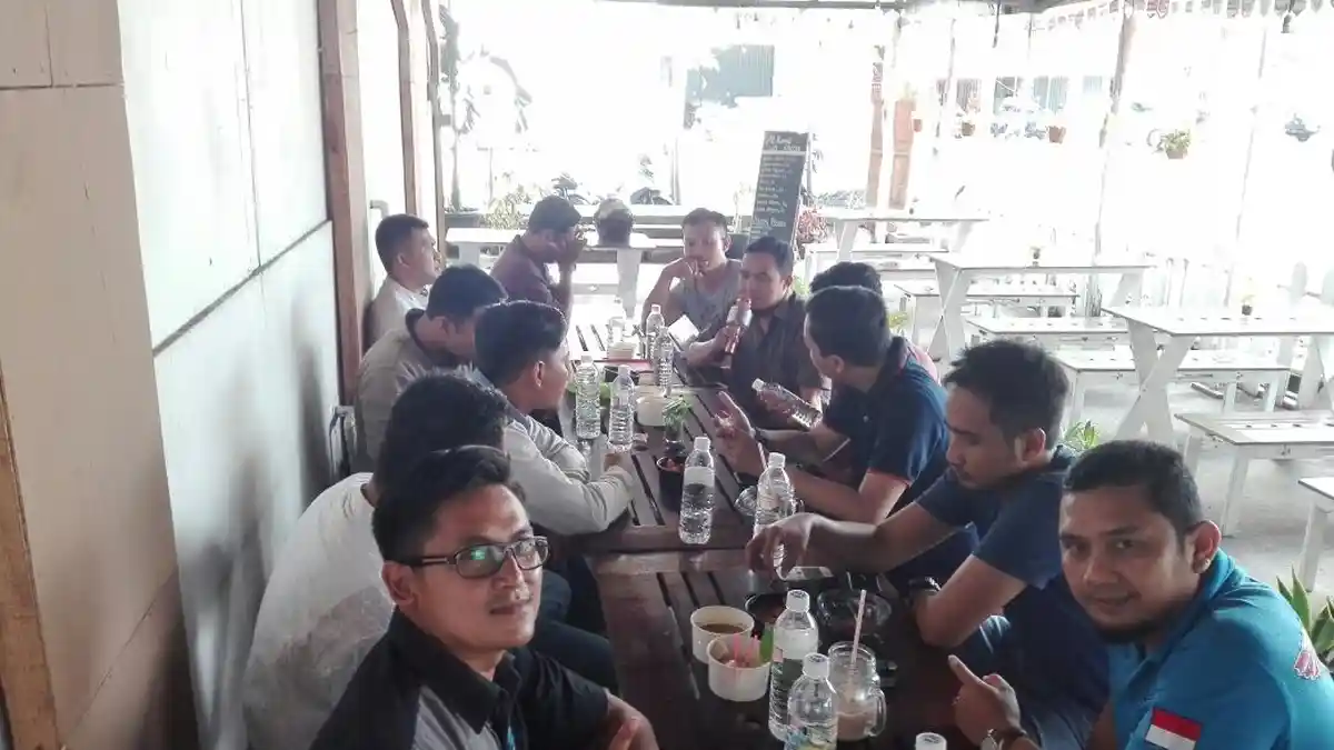 Komunitas XBank : Saling Bantu Usaha Anggota - komunitas-xbank-kalbar_20180519_172502.jpg