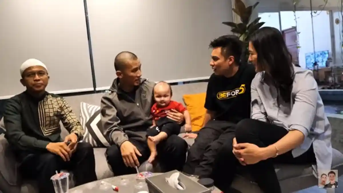 Ustaz Fatih Karim Usul Ustaz Felix Siauw Beri Nama Chinese untuk Kiano, Baim Wong : Lucu Juga Yah