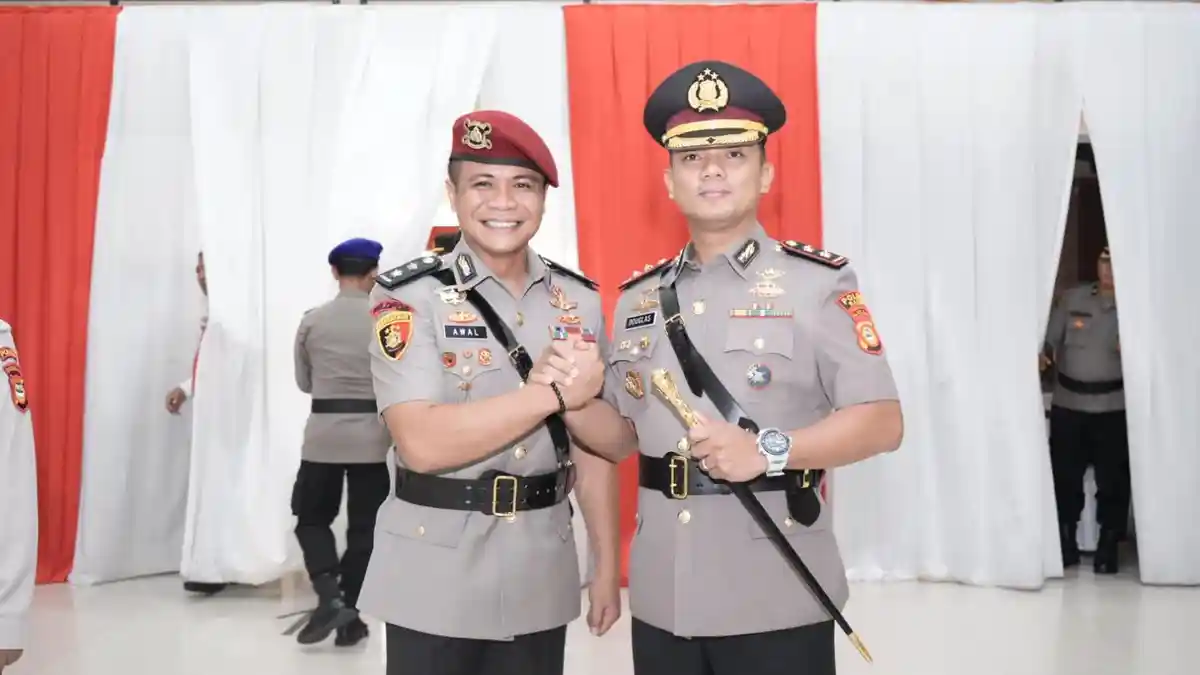 Profil AKBP Douglas Mahendrajaya Kapolres Maros Sulsel, Akpol 2005 Karier Moncer