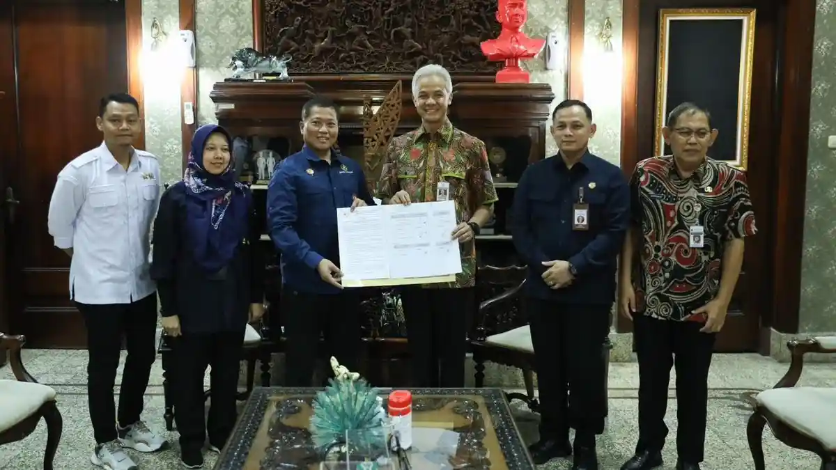Ganjar Pranowo Diusulkan Kementan Terima Tanda Kehormatan Satyalencana Pembangunan dan Wira Karya