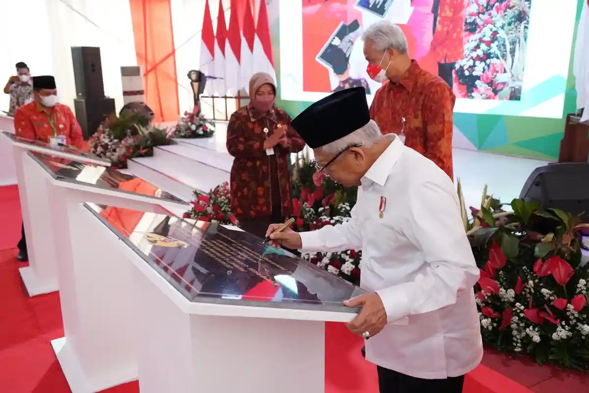 Transformasi Ekonomi Inklusif untuk Semua Kalangan, Wapres Resmikan PLUT KUMKM Kab. Semarang