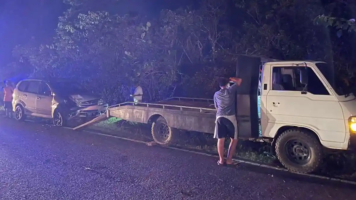Kecelakaan di Manggar Belitung Timur, Pengemudi Tertabrak saat Keluar dari Mobil yang Terbalik