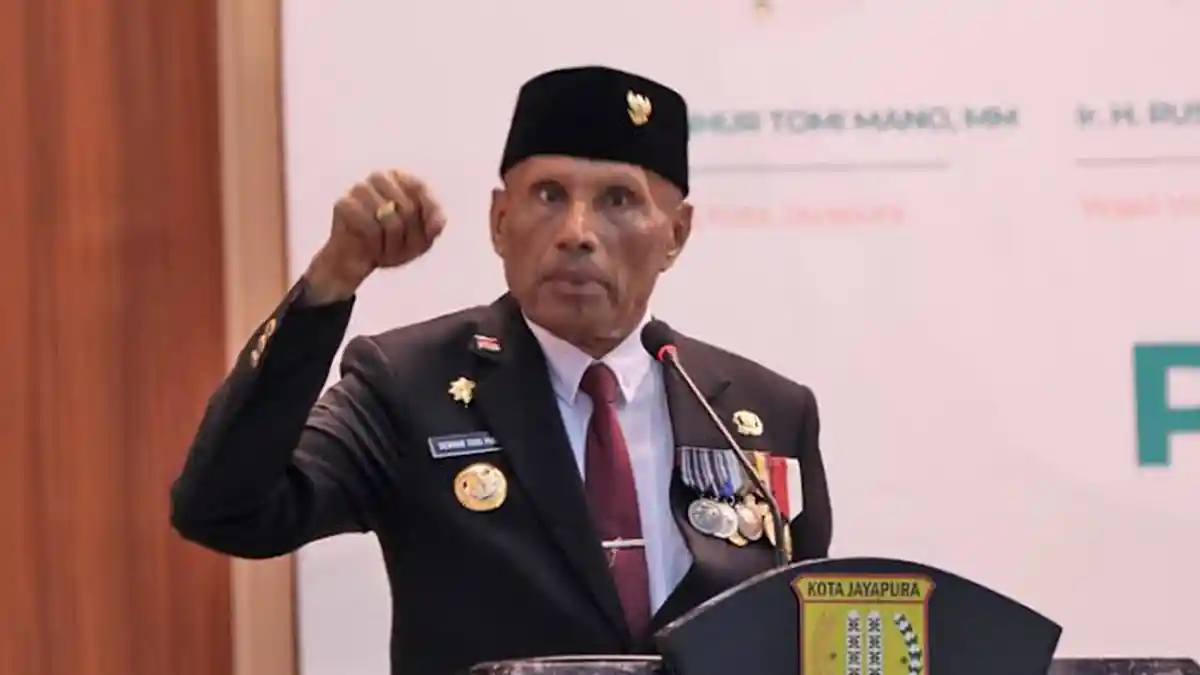 BREAKING NEWS: BTM Siap Maju Pilgub Papua 2024