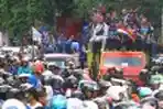 Napak Tilas Aremania Rayakan HUT Arema Cronus Ke-29