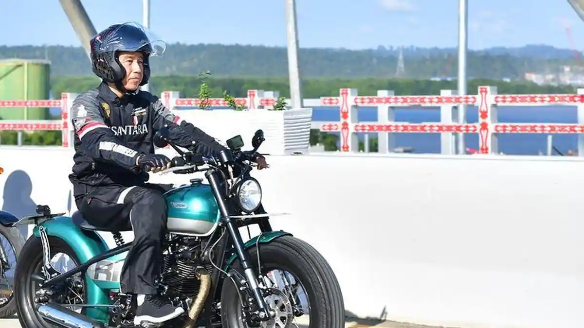 Respons Jokowi Disebut Jegal Anies Baswedan di Pilgub Jawa Barat