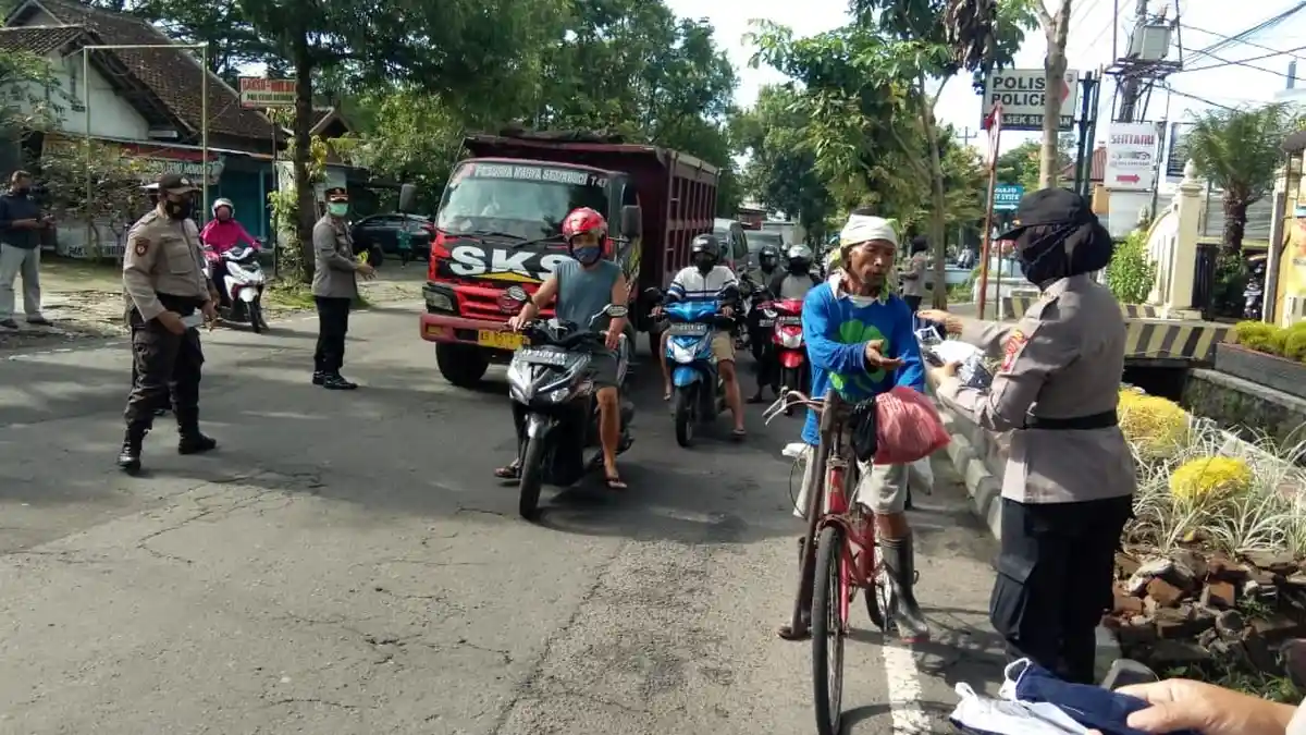 PPKM Skala Mikro Bakal Diterapkan Mulai 9 Februari 2021, Ini Penjelasan Satgas Covid-19