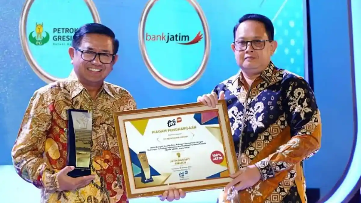 Petrokimia Gresik Raih Penghargaan Jatim Bangkit, Berperan  Besar Pada Pemulihan Dampak Pandemi