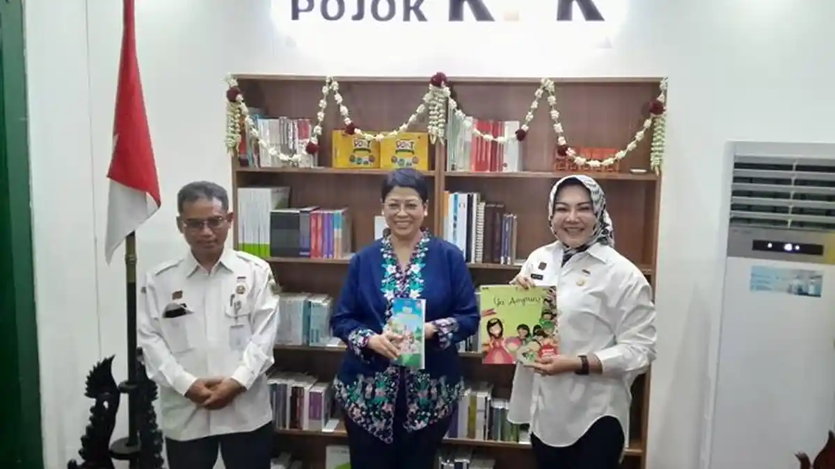 Pemkab Klaten dan KPK Berkolaborasi Hadirkan Pojok Baca KPK di Perpustakaan Daerah