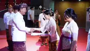 Suasana-pengambilan-sumpahjanji-serta-penyerahan-Surat-Keputusan-36.jpg