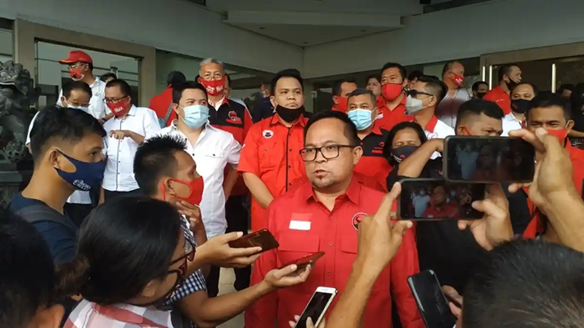 Ini Alasan DPP PDIP Pilih Richard Sualang sebagai Pendamping Andrei Angouw di Pilwako Manado