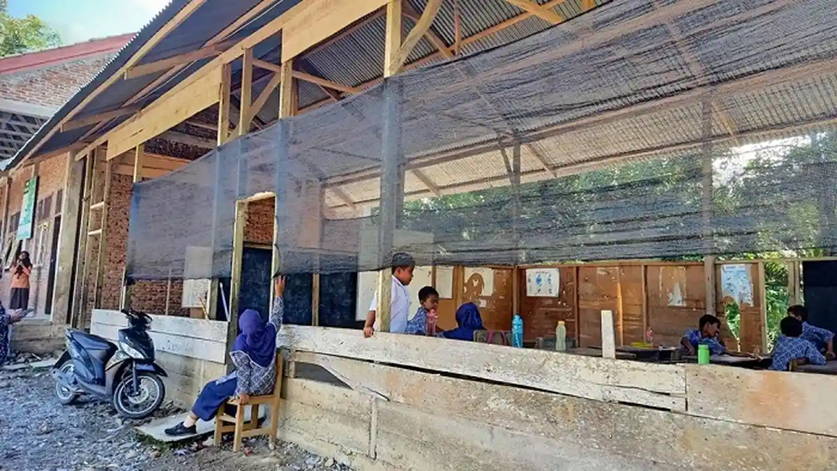 Konsisi MIS Tangan-Tangan Memprihatinkan, RKB Hanya Separuh Berdinding Separuh