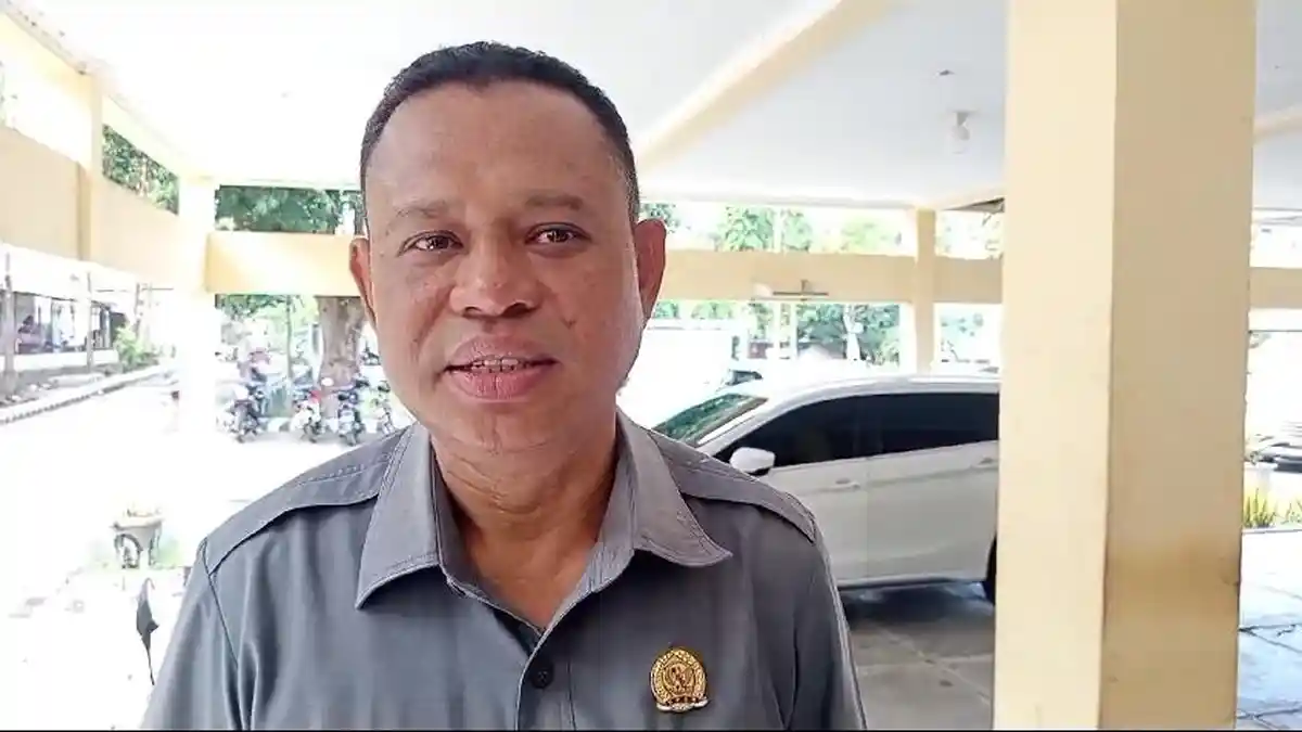 Anggota DPRD Ende Soal Gaji Guru Honor Rp 250 Ribu Per Bulan: Tidak Perlu Diunggah