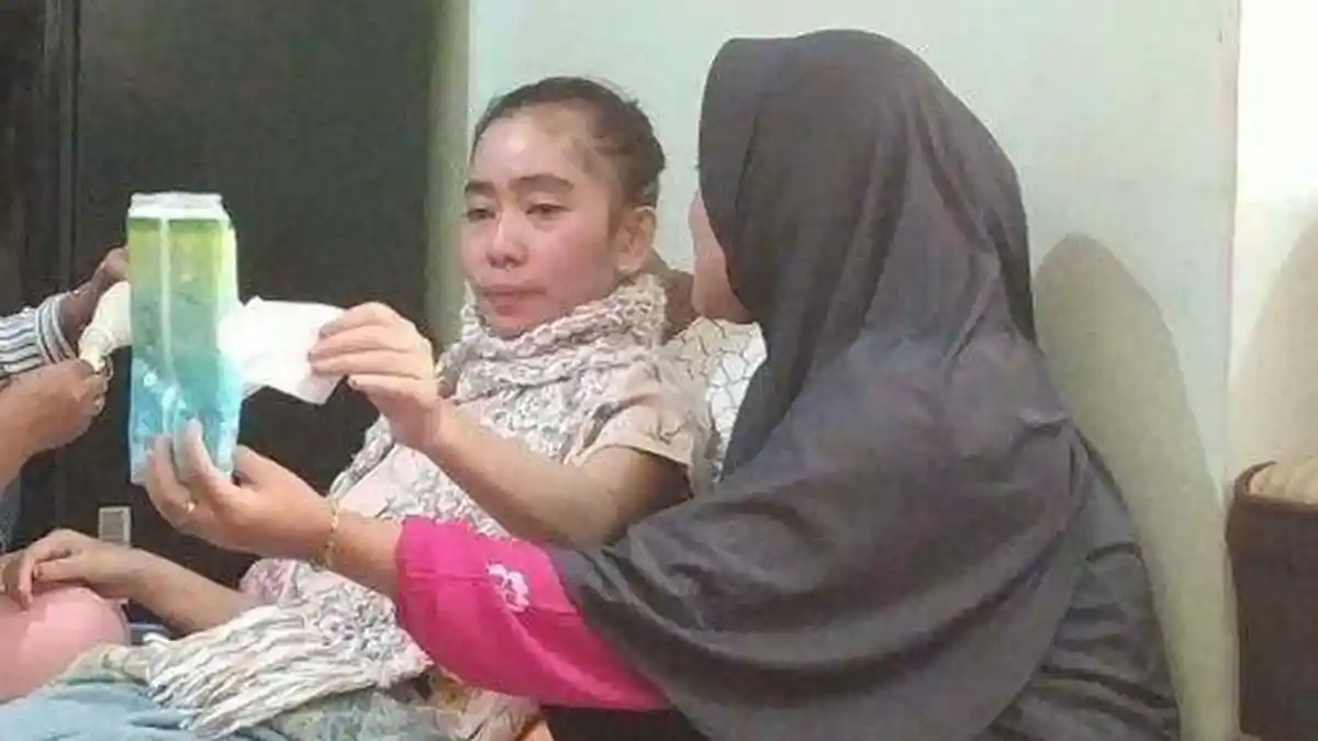 Peneliti Beberkan Penyebab Guru Lumpuh dan Buta Setelah Disuntik Vaksin Covid-19