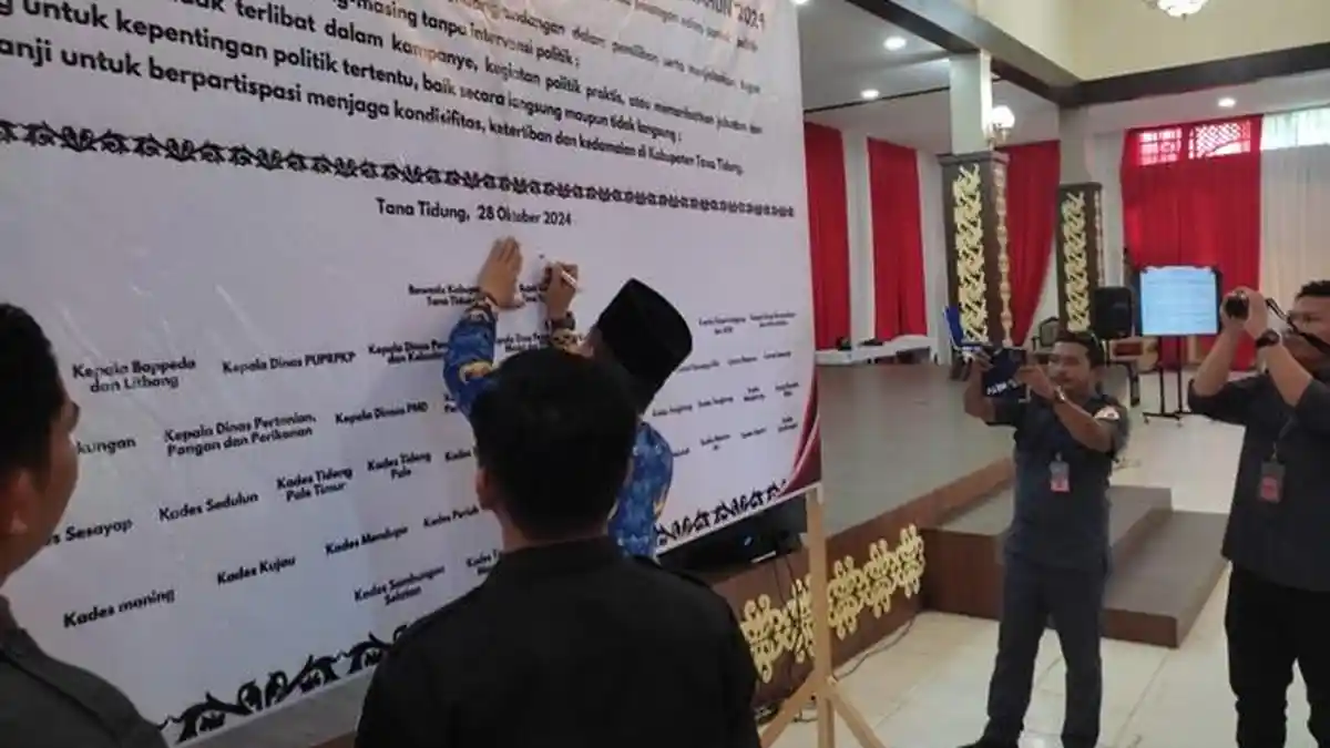 Gelar Deklarasi dan Talkshow, Bawaslu KTT Imbau ASN dan Kades Jaga Netralitas Selama Pilkada 2024