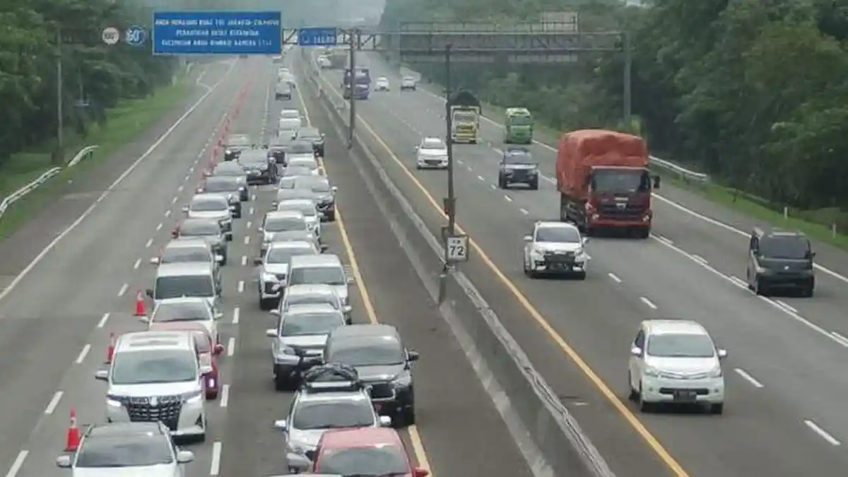Lonjakan Kendaraan Diprediksi Capai Dua Juta Unit Melintas Tol Cipali saat Arus Mudik Lebaran 2024