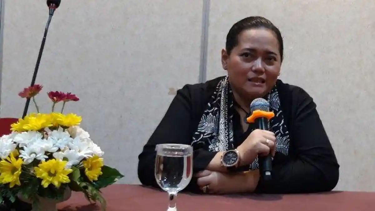 KABAR DUKA Mbak You Meninggal, Paranormal yang Ramal Jokowi Lengser 2021 & Punya Suami Bukan Manusia