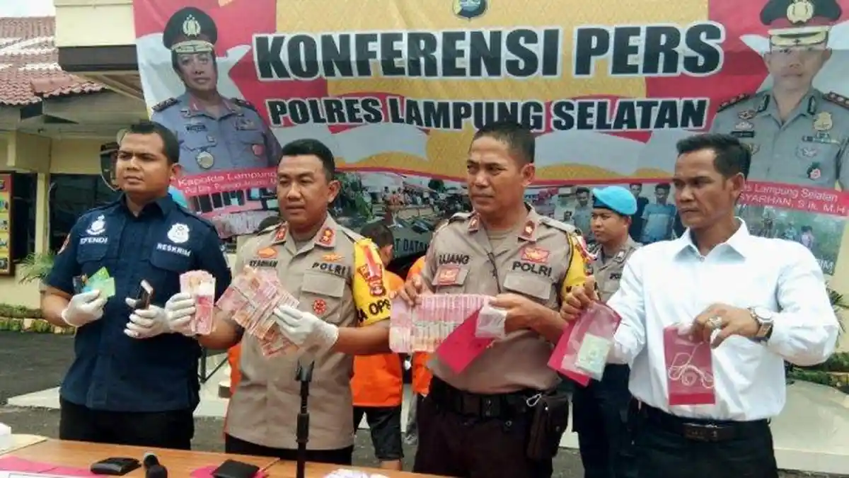 Mengejutkan, 3 Pelaku Pembobol ATM di Lampung Selatan Ini Ngaku Belajarnya dari Youtube!