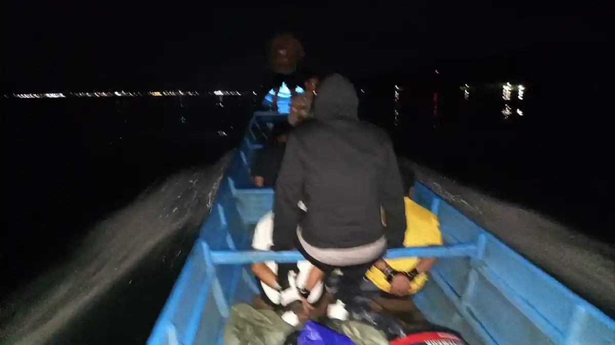 Polsek Pulau Bacan Halmahera Selatan Tangkap 4 Pencuri Mesin Speedboat