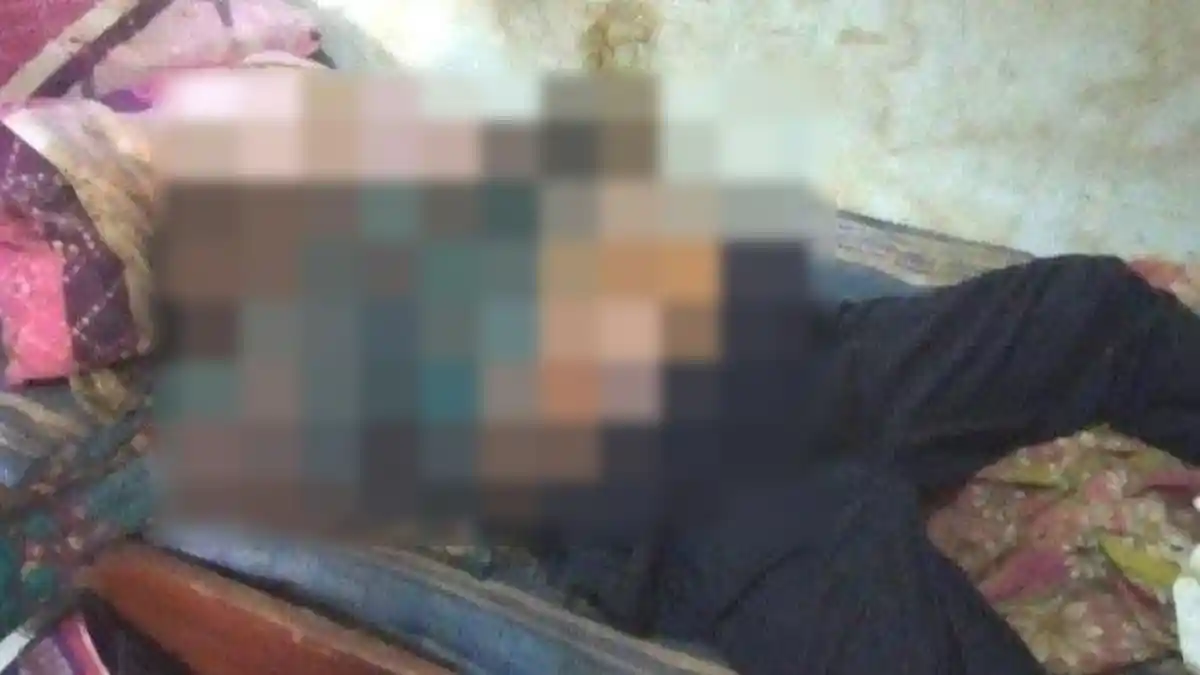 Mayat Perempuan dalam Kamar Kos di Kebomas Gresik Dibawa ke RS Bhayangkara Polda Jatim