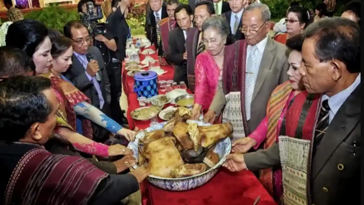 Mengenal Tradisi Mameakhon Sipanganon yang Kini Sudah Jarang Ditemui