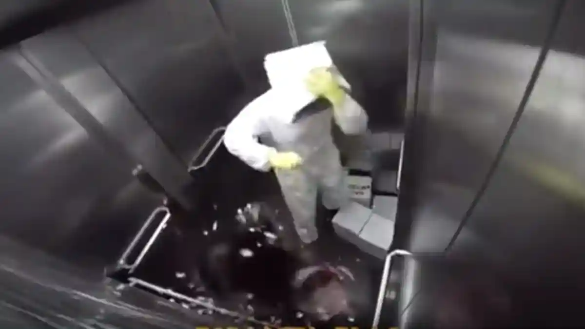 VIDEO: Kocak, Wanita dalam Lift Menjerit Ketakutan, Penyebabnya Bikin Terpingkal-pingkal