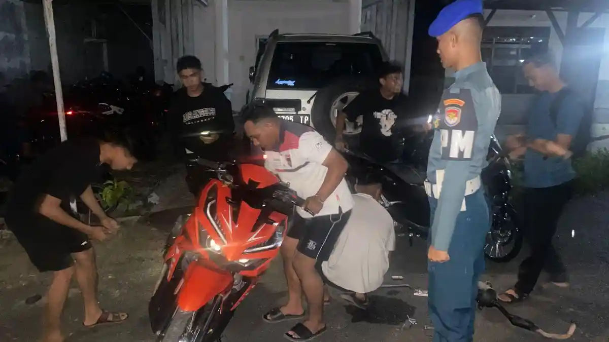 Denpom Lanal Bintan dan Satlantas Polres Bintan Amankan Puluhan Sepeda Motor Pakai Knalpot Brong