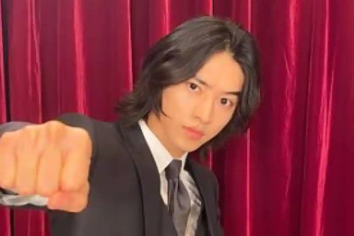 Profil Kento Yamazaki, Aktor Jepang yang Tengah Dekat dengan Suzu Hirose