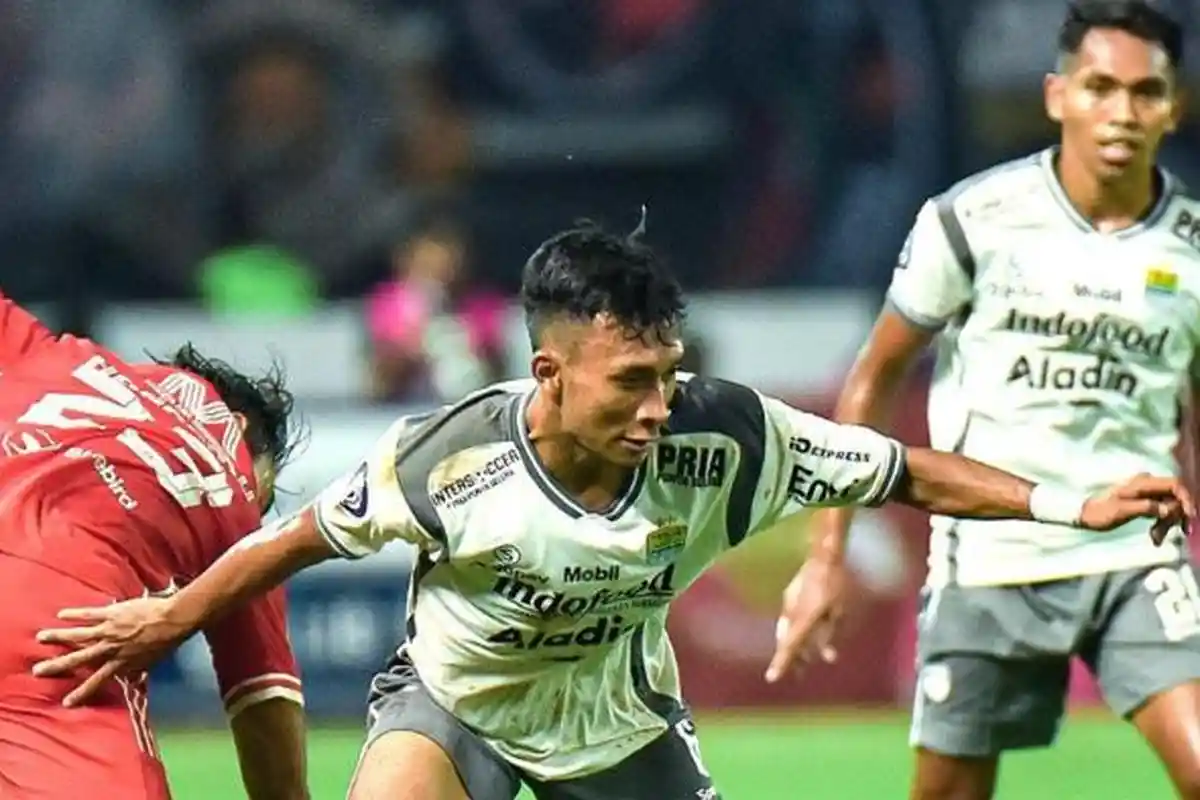 Jadwal Laga Liga 1 Pekan Ini: Big Match Persija Vs Persib, Persebaya Vs Borneo FC, PSS Sleman Vs PSM