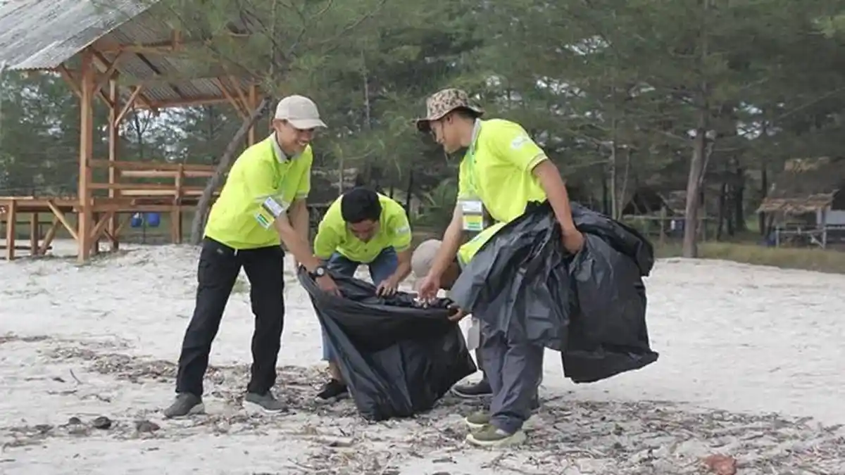 Komunitas BECAK Babel, Para Pahlawan Muda yang Gemar Edukasi Pengelolaan Sampah