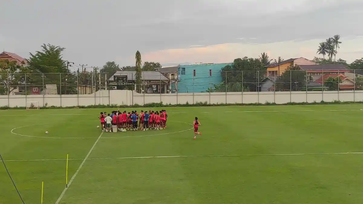 Sheriddin Boboev Gabung Latihan PSM Makassar Jelang Lawan PSIM Jogja, Victor Dethan Masih Absen