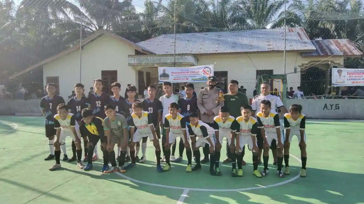 Bhabinkamtimas Polsek Air Joman Buka Tournament Futsal AYG 2022
