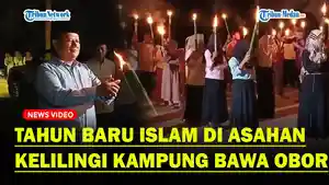 Peringati-Tahun-Baru-Islam-Ratusan-Pemuda-dan-Anak-anak-Kelilingi-Kampung-Membawa-Obor.jpg