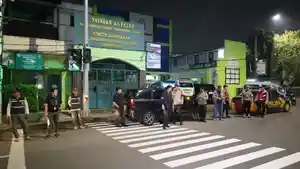 Polres-Jaktim-Gelar-Patroli-Skala-Besar-Antisipasi-Begal-dan-Tawuran.jpg