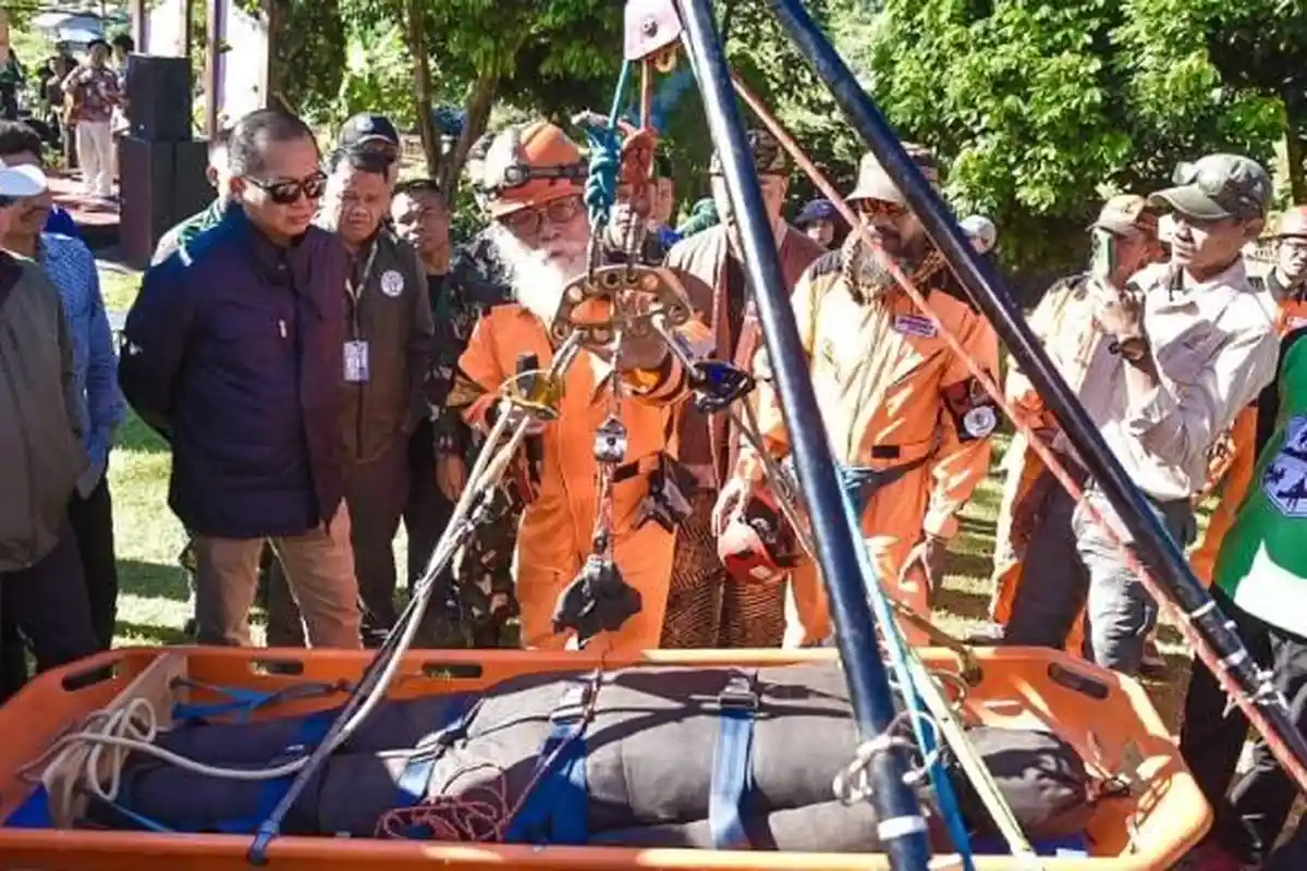 Pelatihan Vertical Rescue Digelar, NTB Siapkan SDM Tanggap Darurat di Rinjani