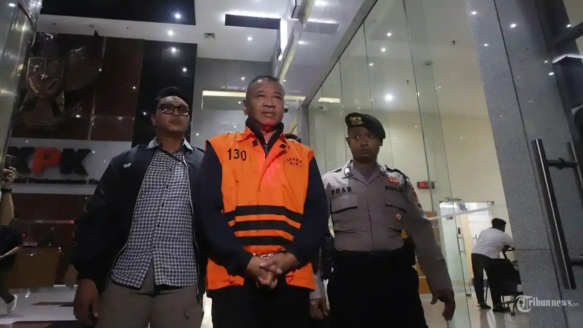 SEMPAT Berkonflik dengan Wakilnya, Kini Bupati Tulungagung Sunu Jadi Tersangka Kena OTT KPK