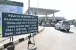 buka tutup pintu m1