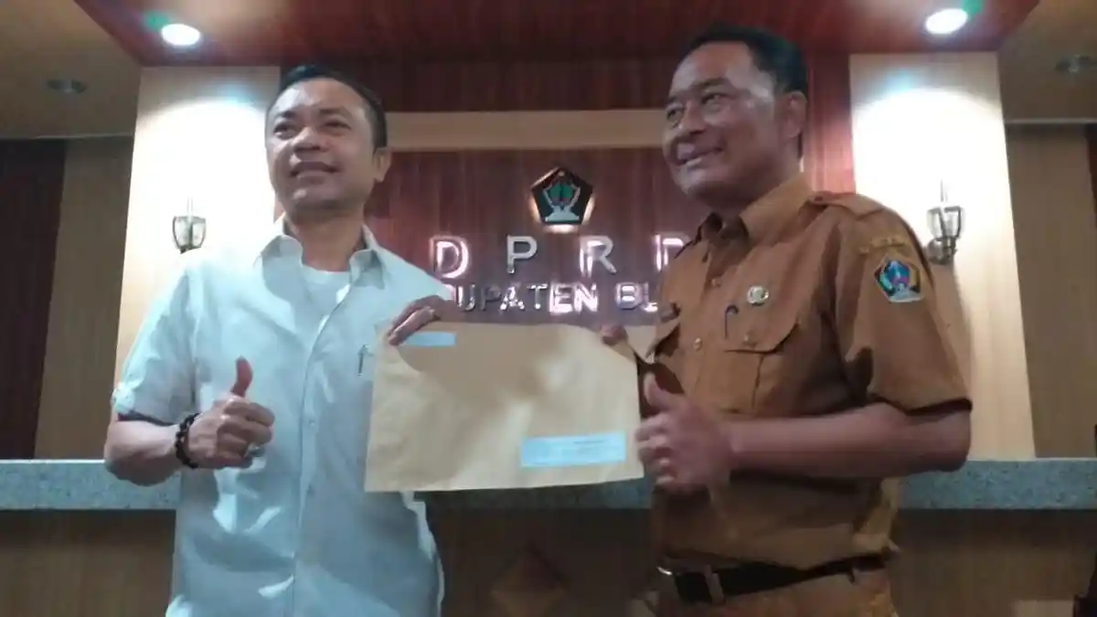 Kecewa Banyak Pungli, Wakil Bupati Blitar Resmi Mengundurkan Diri