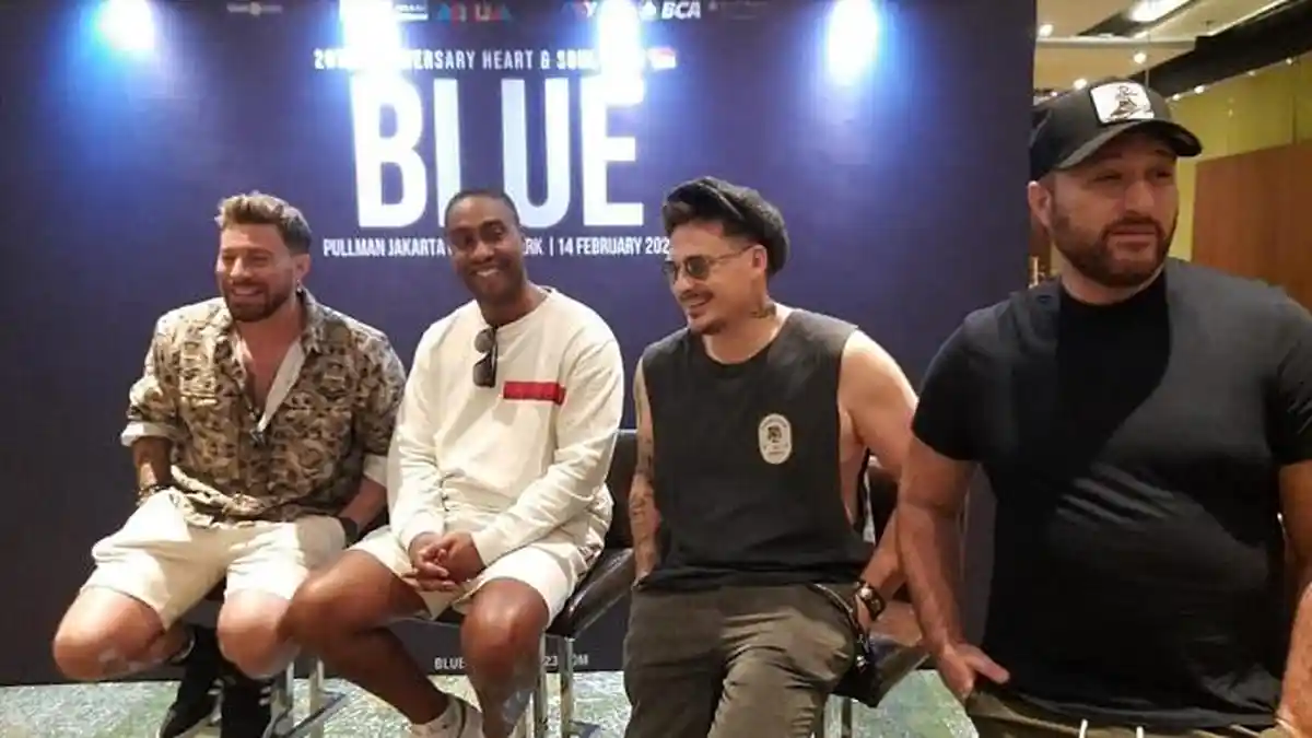 Boyband BLUE Sebut Penggemar di Indonesia Luar Biasa 