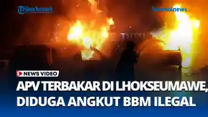 Mobil-Diduga-Pengangkut-BBM-Ilegal-Hangus-Terbakar-di-Pusat-Kota-Lhokseumawe.jpg