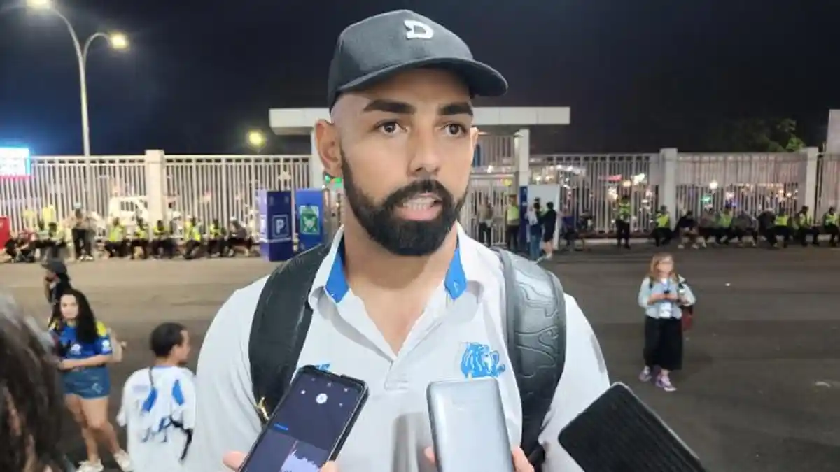 Dalberto Angkat Bicara Setelah Santer Dikabarkan Hengkang dari Arema FC