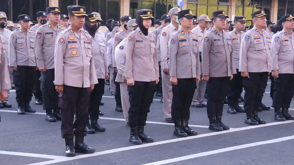Polda Sumsel Kurban Puluhan Sapi dan Kambing, Karo SDM Ajak Personil Teladani Nabi Ibrahim