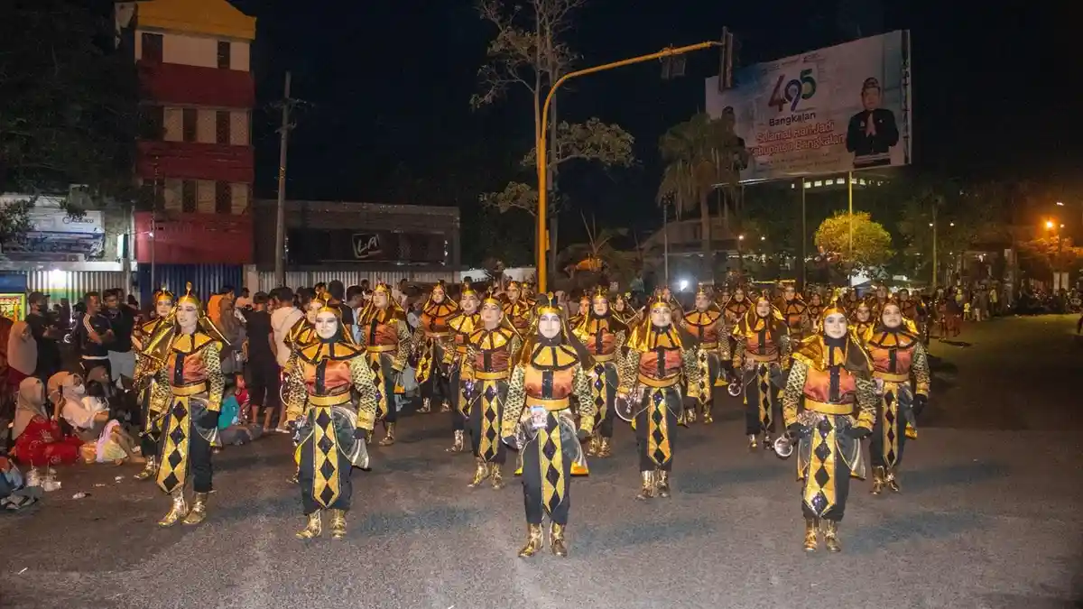 Drumband MTsN 3 Trenggalek Juara 1 Kejurprov Jatim 2026, Borong 5 Penghargaan di Bangkalan