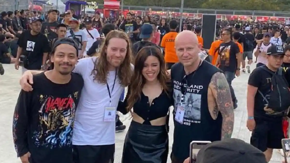 Personel Comeback Kid hingga Sinister Berbaur Bareng Penonton Hammersonic 