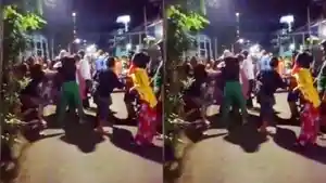 Viral-Emak-emak-Adu-Jotos-di-Jalanan-Warga-Sampai-tak-Sanggup-Melerai-Bermula-Karena-Ulah-Tetangga.jpg