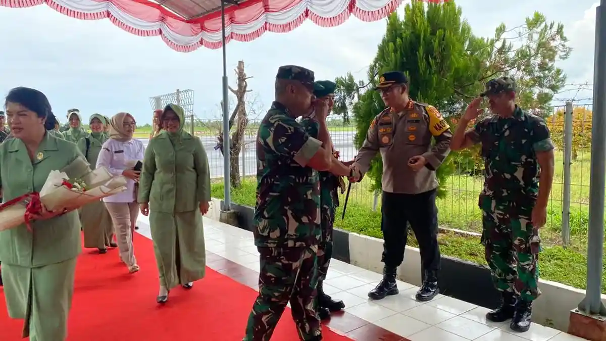 Pangdam XIV Hasanuddin Berkunjung ke Sulbar, Polresta Mamuju Beri Pengawalan