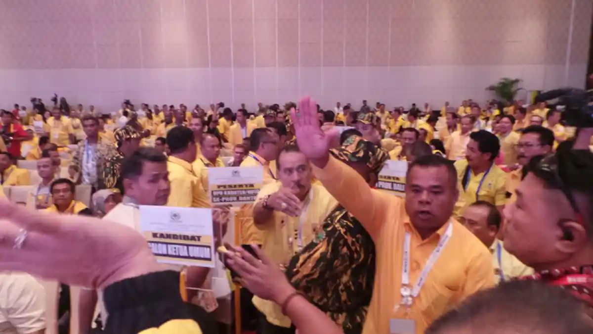 Rapat Munaslub Golkar Sempat Ricuh Saat Bahas Tata Tertib