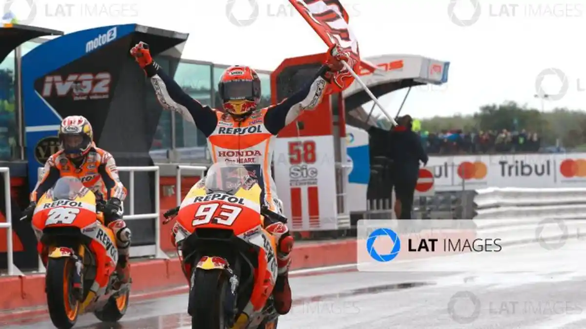 Jadwal Seri Balapan MotoGP Jepang 2018 - Siapa Bisa Cegah Marc Marquez Rayakan Juara?