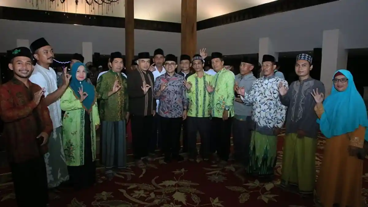 Tahun Ini Banyuwangi Siapkan Rp 8,3 Miliar untuk Insentif Guru Ngaji