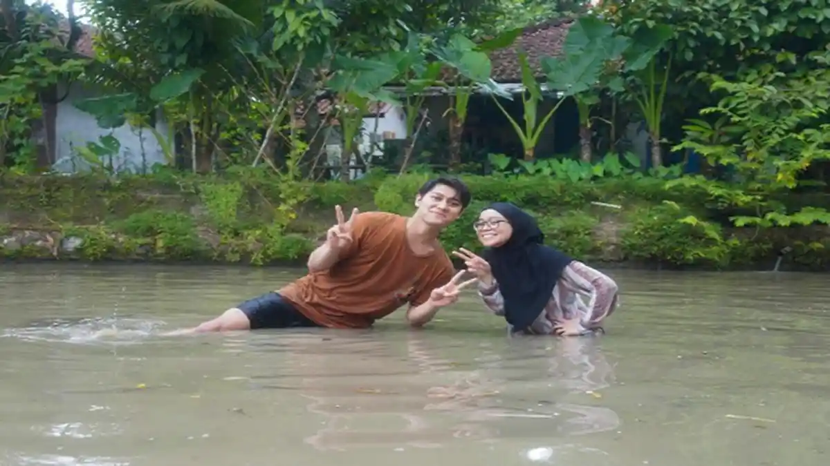 Bikin Adem, Balasan Anteng Lesti Kejora Saat Sang Suami Rizky Billar Berang Dengan Netizen