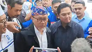 Zulkifli-Hasan-dan-Erick-Thohir.jpg